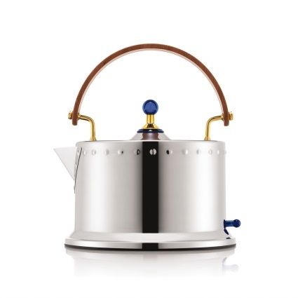 https://www.danishmuseum.org/assets/store/books-media/2028-bodum-electronic-water-kettle-shiny.jpg